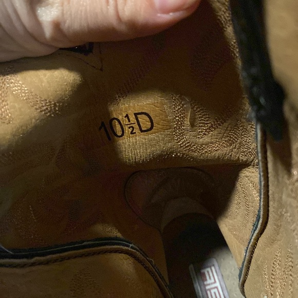 Ariat men’s boots - Picture 4 of 9